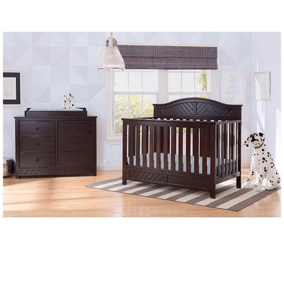 Delta crib - Picture 2 of 7